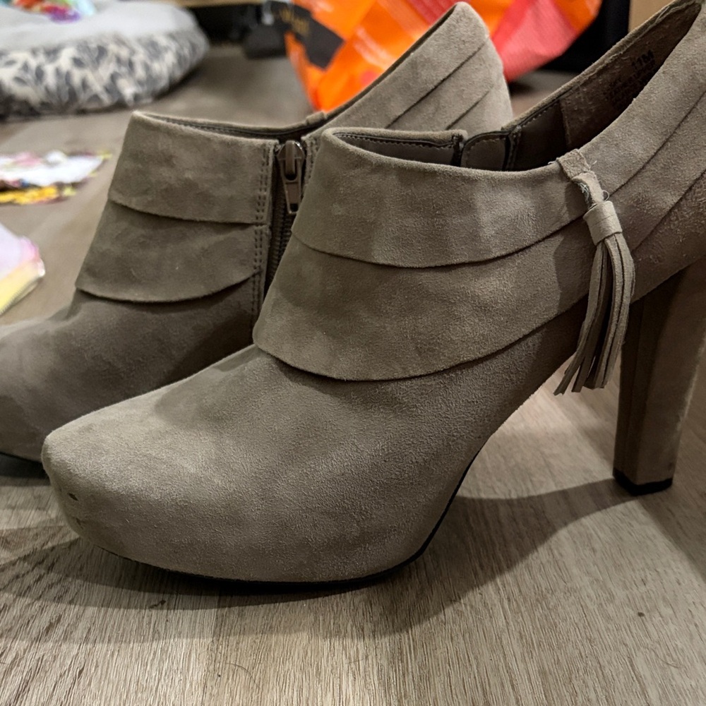 Metoo 11 Women's Taupe Ankle Booties